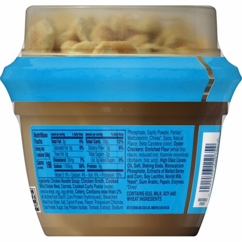 Progresso Toppers Chicken Noodle Soup Perspective: right