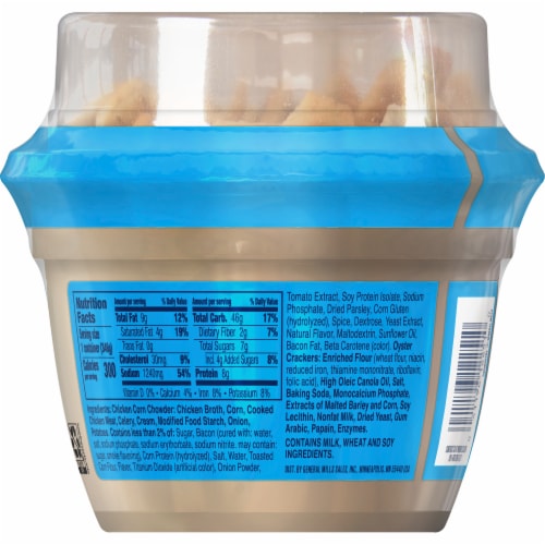 Progresso™ Toppers™ Chicken Corn Chowder Soup Perspective: right