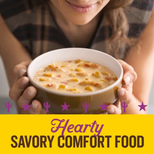 Old El Paso Chipotle Corn Chowder Canned Soup Perspective: right