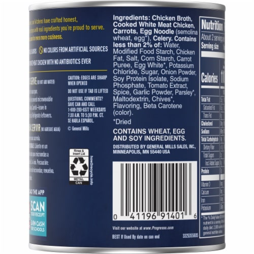 Progresso Rich & Hearty Chicken & Homestyle Noodle Soup Perspective: right
