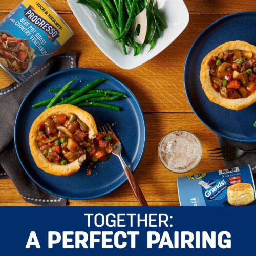 Progresso™ Rich & Hearty Gluten Free Beef Pot Roast with Country Vegetables Canned Soup Perspective: right