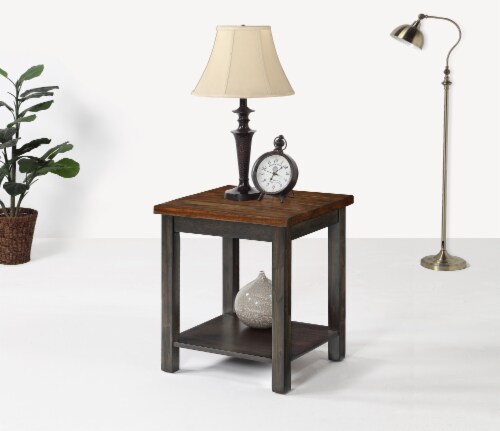 HD Designs Sierra End Table Perspective: right