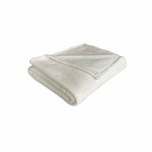 Everyday Living® Microplush Throw - Tofu Perspective: right