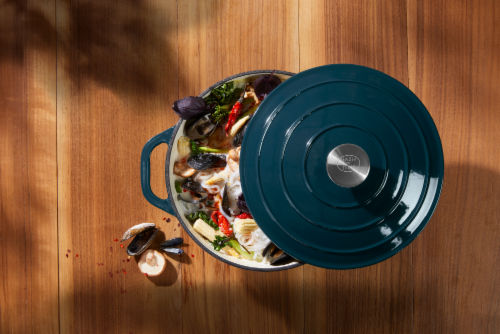 Dash of That Dutch Oven - Blue Perspective: right