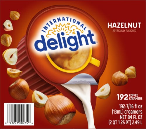 International Delight® Hazelnut Coffee Creamer Singles Perspective: right