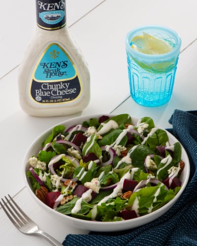 Ken's Steak House Chunky Blue Cheese Salad Dressing Perspective: right