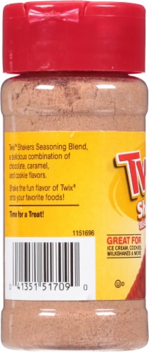 Twix Shakers Chocolate Caramel & Cookie Flavored Seasoning Blend Perspective: right