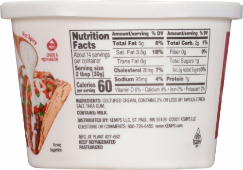 Kemps Mexican Style Sour Cream Perspective: right