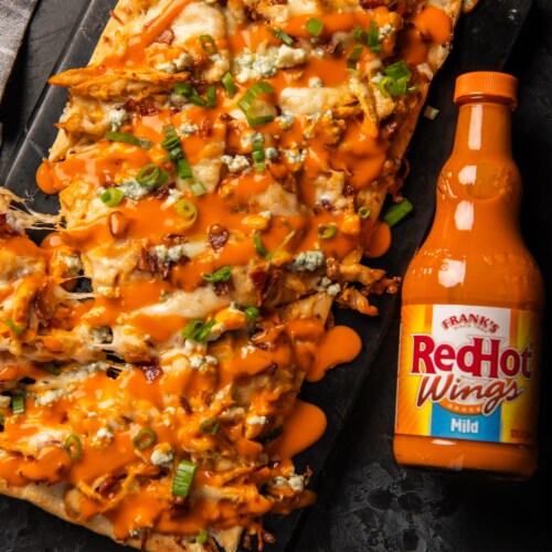 Frank's RedHot® Mild Wing Sauce Perspective: right