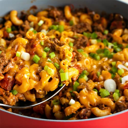 French's Chili-O Onion Perspective: right