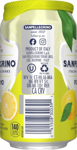 San Pellegrino Pompelmo Sparkling Grapefruit Beverage Perspective: right
