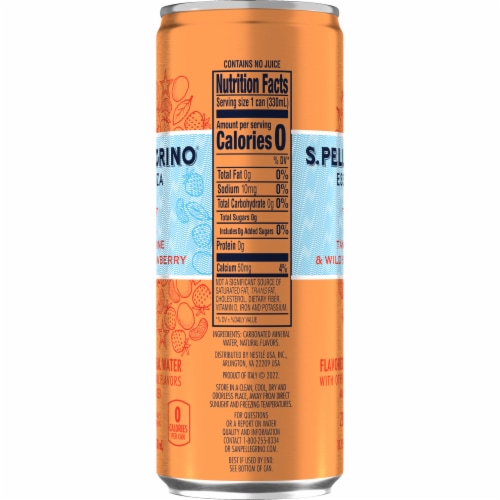 S. Pellegrino Essenza Tangerine & Wild Strawberry Sparkling Mineral Water Perspective: right