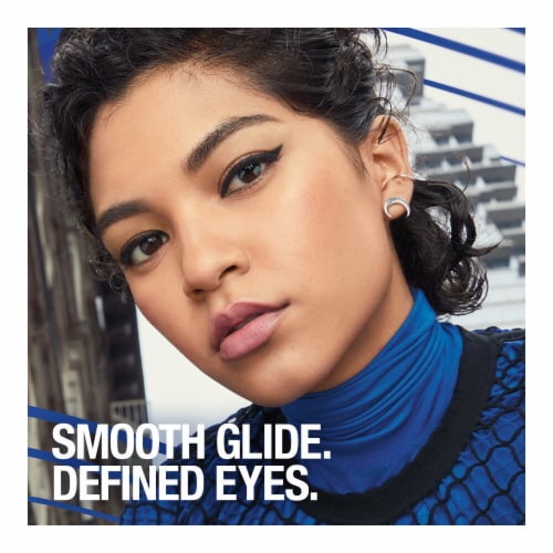 Maybelline New York Unstoppable Onyx Eyeliner Perspective: right