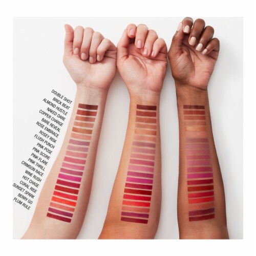 Maybelline Color Sensational Lipstick The Creams 255 Pink Flare Perspective: right