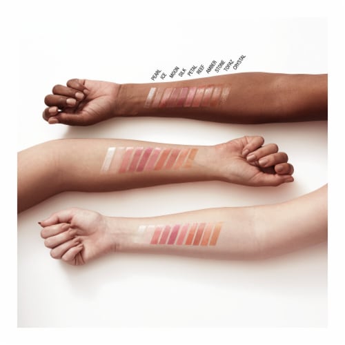 Maybelline New York Lifter Gloss Topaz Lip Gloss Makeup With Hyaluronic Acid Perspective: right