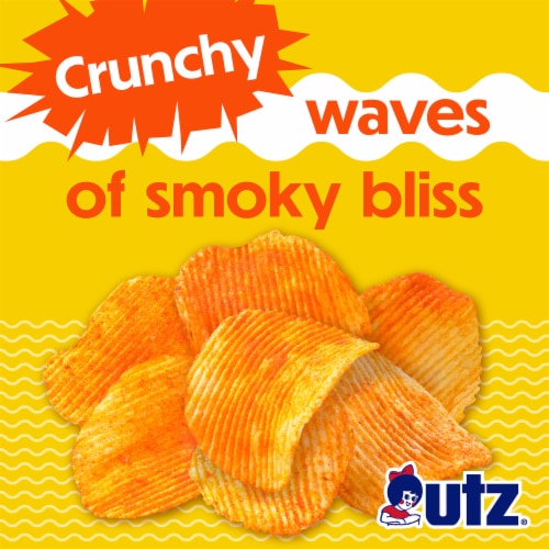 Utz® Barbeque Ripples Potato Chips Family Size Perspective: right