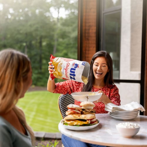 Utz® Original Potato Chips Family Size Perspective: right