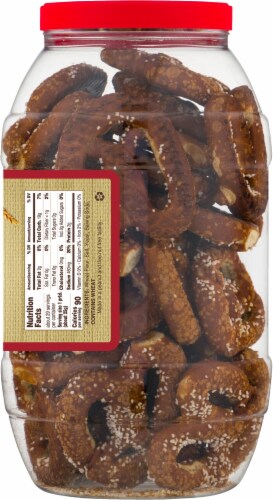 Utz® Hards Old Fashioned Sourdough Pretzels Perspective: right