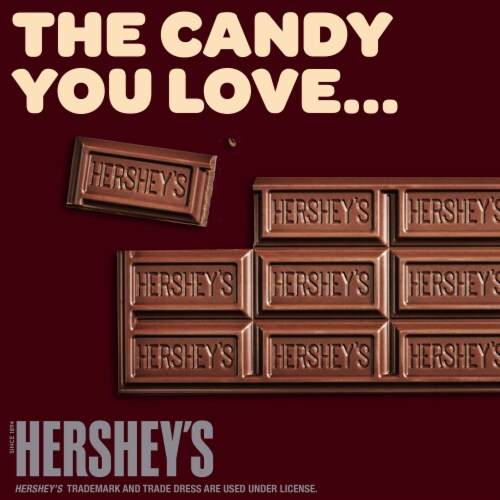 COLLIDERS Layered HERSHEY'S Refrigerated Dessert Pudding Cups Perspective: right