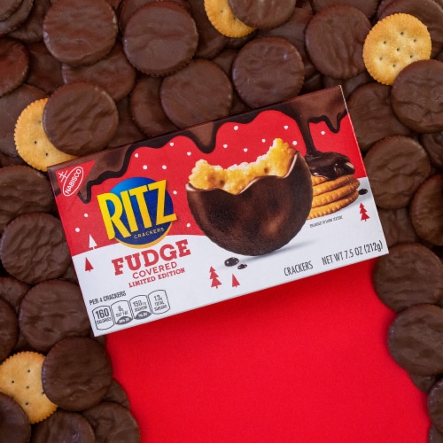 Ritz Fudge Covered Holiday Crackers Limited Edition Perspective: right