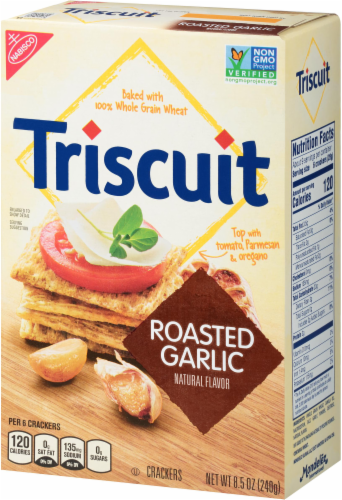 Triscuit Roasted Garlic Crackers Perspective: right