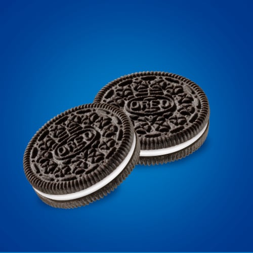 OREO Chocolate Sandwich Cookies Multipack Perspective: right