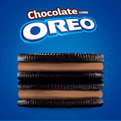 OREO Chocolate Creme Chocolate Sandwich Cookies Family Size Perspective: right