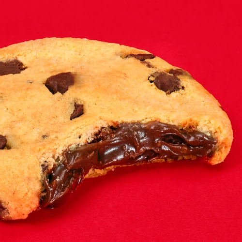 CHIPS AHOY! Chewy Hershey's Fudge Filled Soft Chocolate Chip Cookies Perspective: right