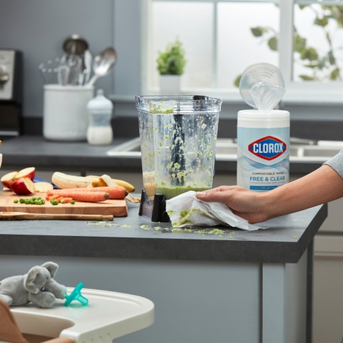 Clorox Free and Clear Compostable Cleaning Wipes Perspective: right