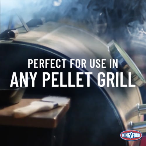 Kingsford Signature Flavors Memphis BBQ and Hickory Wood Blend Hardwood Pellets Perspective: right