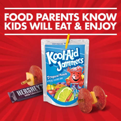Lunchables Pepperoni Kabobbles Meal Kit Perspective: right