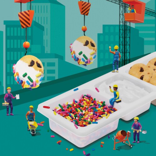 Lunchables Cookie Dunks Snack Pack with Mini Chocolate Chip Cookies Marshmallow Creme & Sprinkles Perspective: right