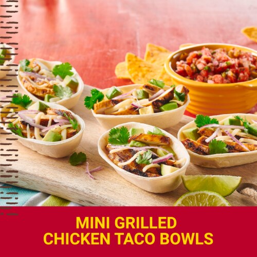 Old El Paso™ Mini Flour Tortilla Bowl Dinner Kit Perspective: right