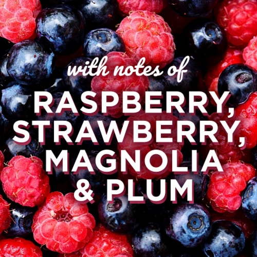 Glade Vibrant 2-In-1 Radiant Berries® + Wild Raspberry Candles Perspective: right