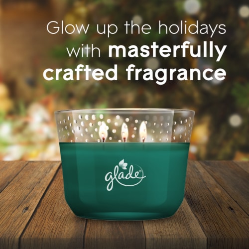 Glade 3 Wick Scented Candle, Twinkling Pine & Cedar, Fragrance Infused with Essential Oils, 6.8 oz Perspective: right