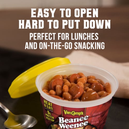Van Camp's Beanee Weenee Original Flavor Microwavable Cup Perspective: right
