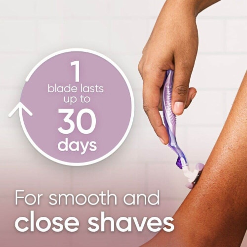 Gillette Venus ComfortGlide Freesia Women's Razor Blade Refills Cartridges Perspective: right
