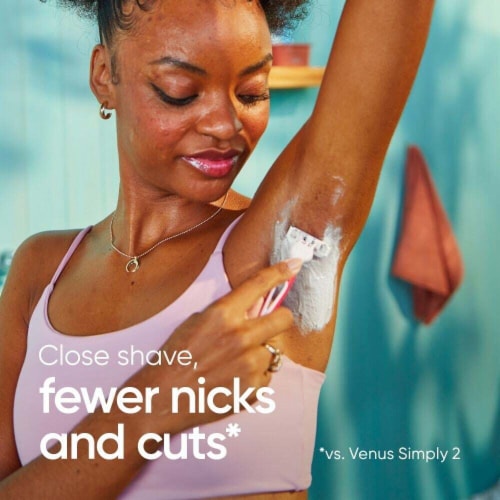 Gillette Venus Simply3 Colors Handles Women's 3-Blade Disposable Razors Perspective: right