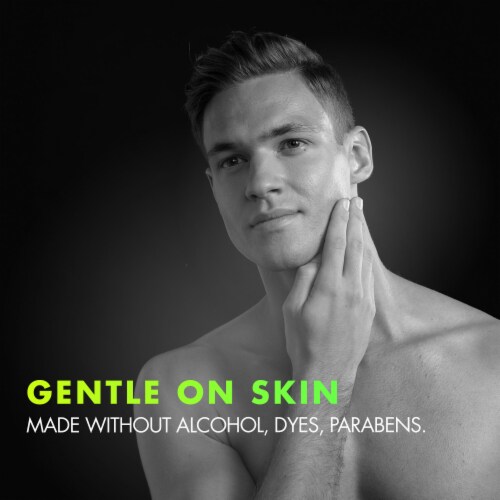 Gillette Labs Men's Gentle and Rapid Hydrating Face Wash Perspective: right