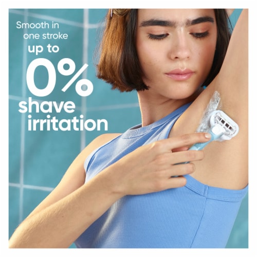 Gillette Venus Extra Smooth Women's 5-Blade Razor Handle + Blade Refill Cartridges Value Pack Perspective: right