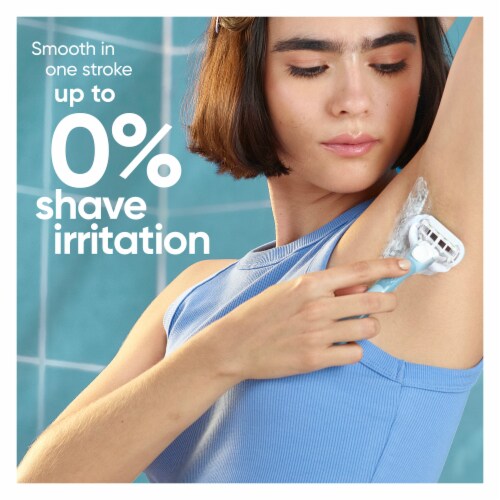 Gillette Venus Extra Smooth Women's 5-Blade Razor Handle + Blade Refill Cartridges Value Pack Perspective: right