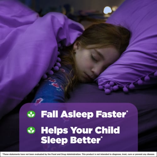 Natrol® Kids Melatonin Berry Flavored Gummies 1mg Perspective: right