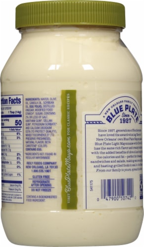 Blue Plate Light Olive Oil Mayonnaise 30 fl oz Perspective: right