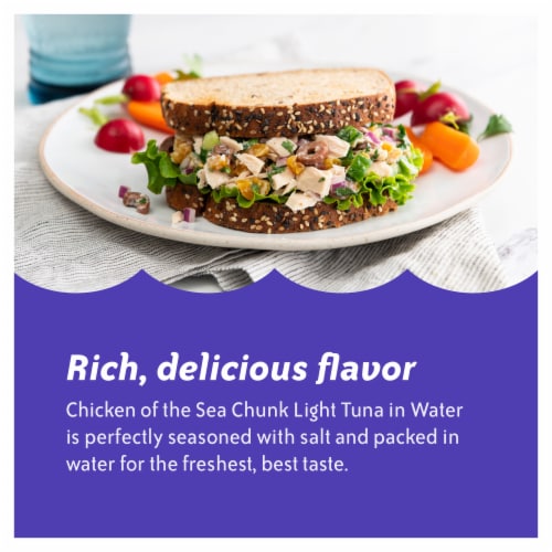 Chicken of the Sea Chunk Light Tuna in Oil Perspective: right