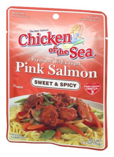 Chicken of the Sea Sweet & Spicy Pink Salmon Pouch Perspective: right