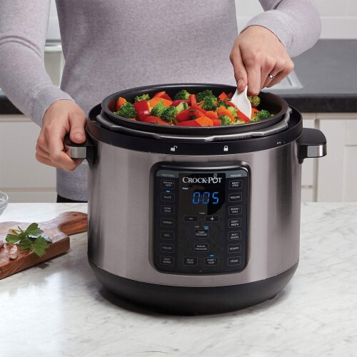 Crock-Pot® Black Manual Slow Cooker, 8 qt - Fred Meyer