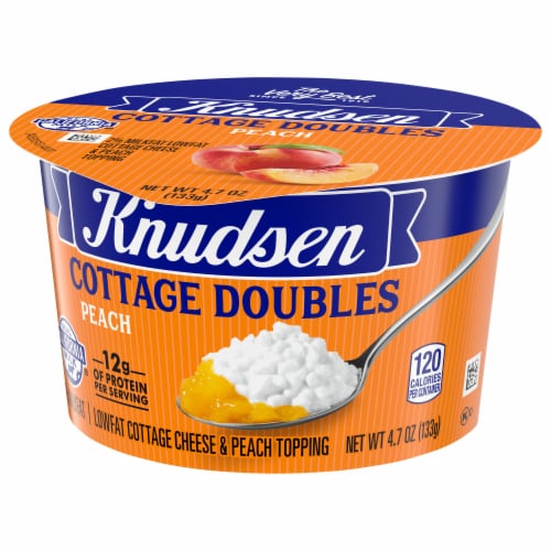 Knudsen® Cottage Doubles Low Fat Cottage Cheese & Peach Topping Perspective: right