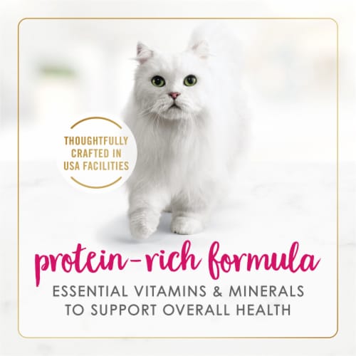 Purina® Fancy Feast® Classic Pate Chicken Feast Wet Cat Food Can Perspective: right
