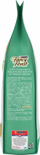 Fancy Feast Ocean Fish & Salmon and Accents of Garden Greens Dry Cat Food Perspective: right