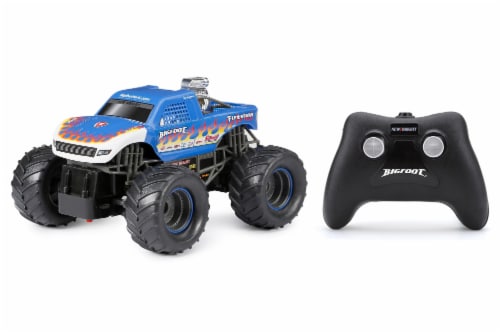 New Bright R/C Monster Truck Perspective: right